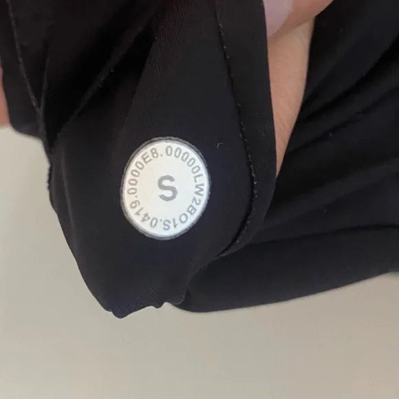 Lululemon Regenerate Bra Black Velvet Trim and Lace Size Small - Picture 8 of 14